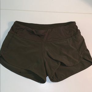Lululemon Speed Short dark olive